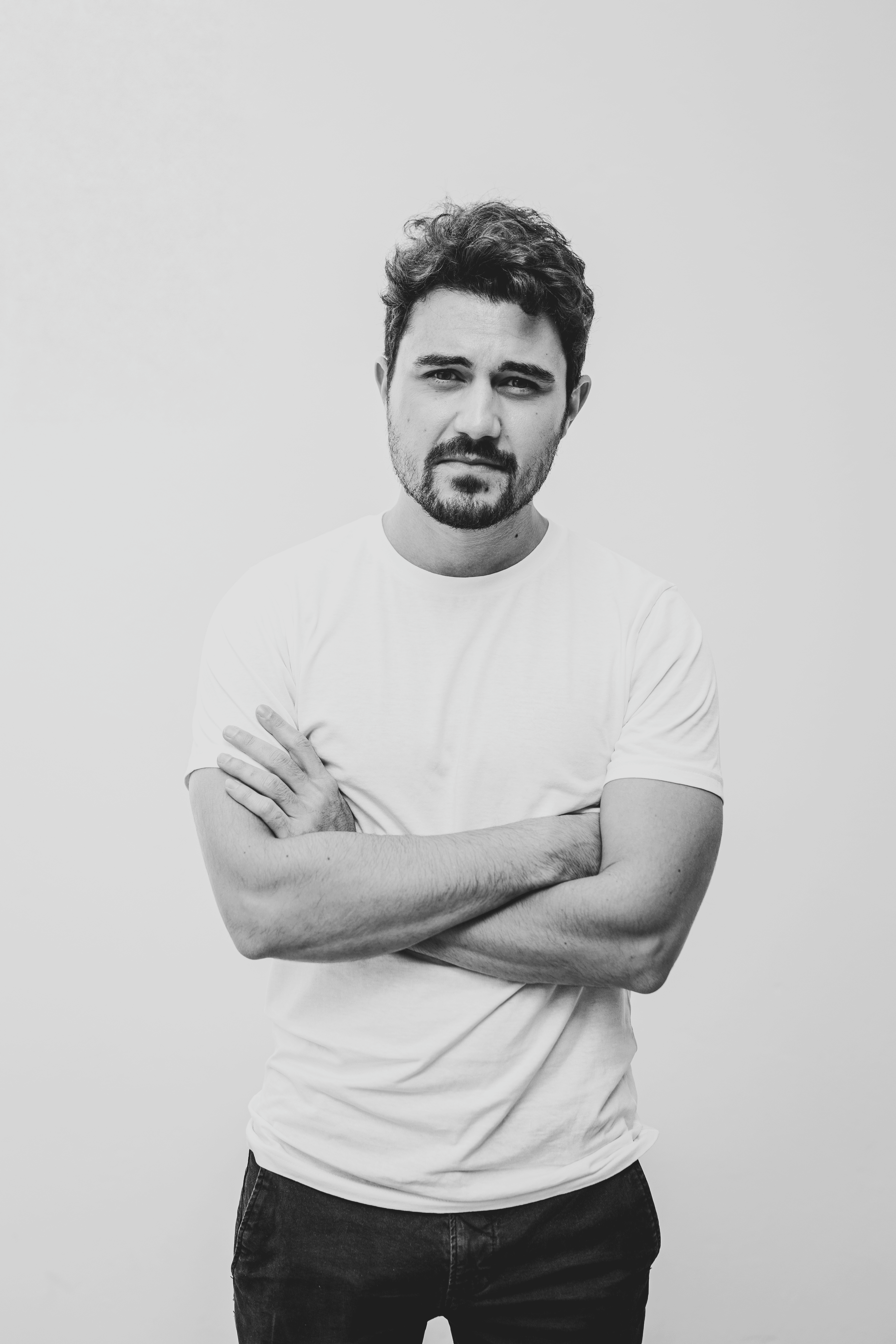 Miguel Diogo, num retrato a preto e branco